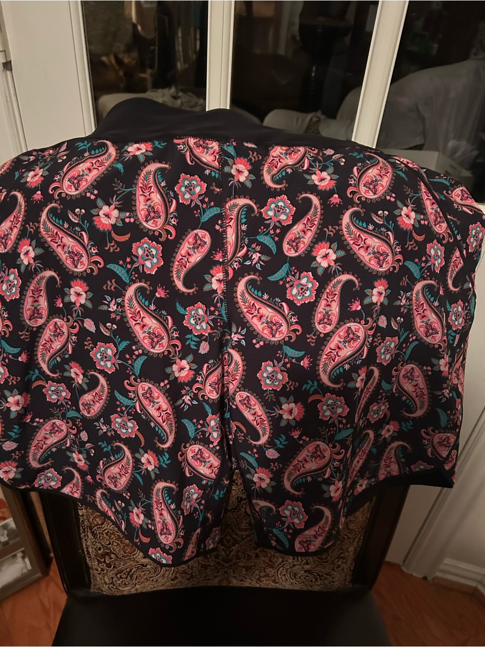 Women's Paisley Print shorts - Pink on Black